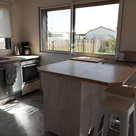 Hébergement de vacances 2 Maisons Bois , Les Conches Longeville-sur-Mer