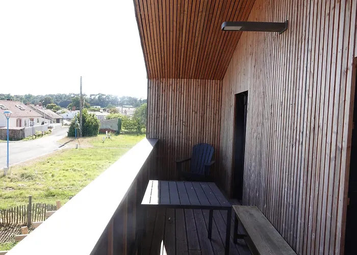 2 Maisons Bois , Les Conches בית נופש לונגוויל-סור-מר