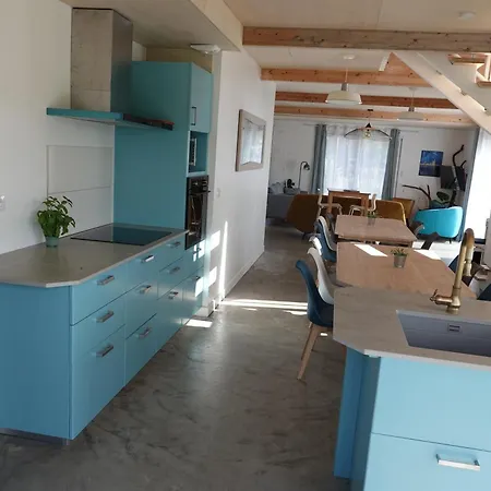 2 Maisons Bois , Les Conches Ferienhaus *