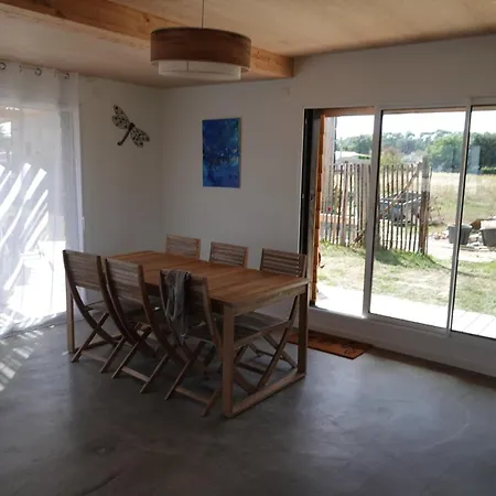 2 Maisons Bois , Les Conches Ferienhaus *