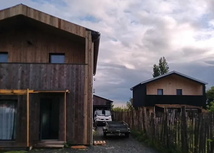 Hébergement de vacances 2 Maisons Bois , Les Conches *